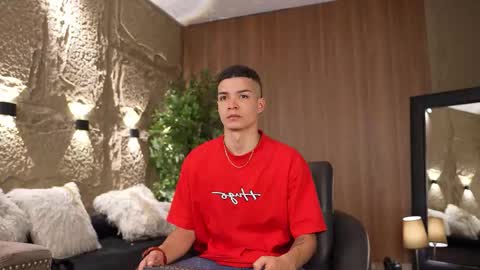 Snapshot of marcoyethan chatting on 09-19-25, 03:19 Marco and Ethan online show from 09-19-25, 03:19