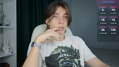 Snapshot of marcus_euphoria chatting on 09-17-25, 09:38 Marcus online show from 09-17-25, 09:38