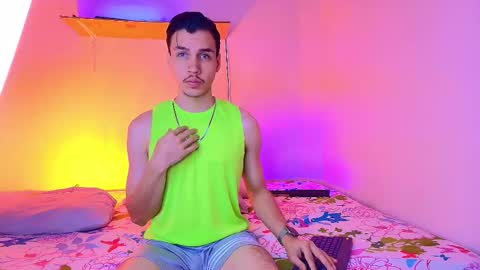 Marcus Hanks online show from 11-12-25, 03:40