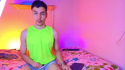 Marcus Hanks online show from 12-04-25, 03:49