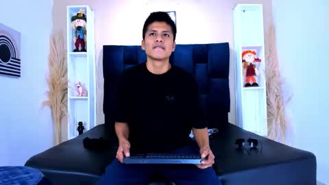 marcus hans online show from 10-21-25, 12:06