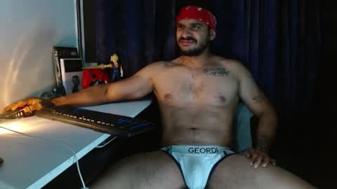 Snapshot of marcus_phoenix chatting on 11-14-25, 03:38 Marcus online show from 11-14-25, 03:38