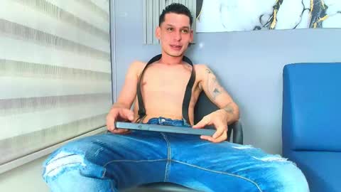 marcus_smithh online show from 11-15-25, 03:37