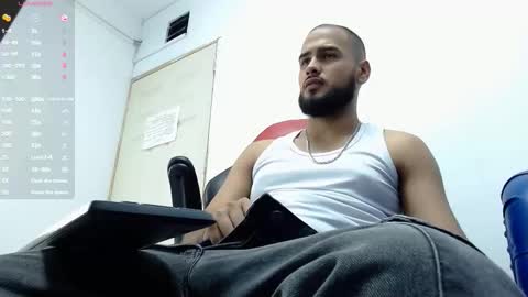 marcus_soler online show from 10-18-25, 04:41