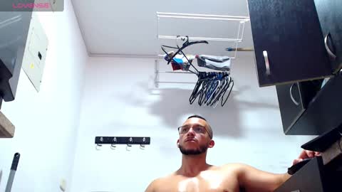 Snapshot of marcusmilarc chatting on 01-18-25, 08:40   online show from 01-18-25, 08:40