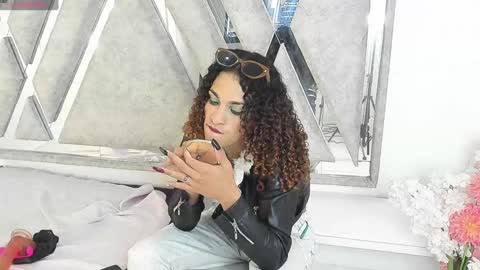 marfilastrom online show from 12-20-24, 07:55