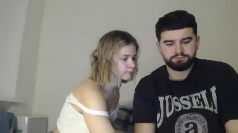 Snapshot of margaretstrein chatting on 12-18-24, 06:57 Alex and Jane online show from 12-18-24, 06:57