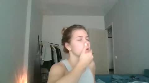 Snapshot of margaretstrein chatting on 09-22-25, 10:06 Alex and Jane online show from 09-22-25, 10:06