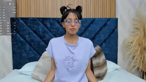 Aitana online show from 02-11-25, 02:03