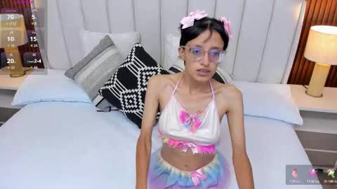 Aitana online show from 09-18-25, 02:13