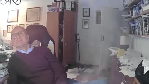 marginalie online show from 03-07-25, 06:43