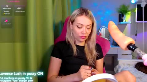 Snapshot of margohotty chatting on 09-29-25, 06:07 Margo for you   online show from 09-29-25, 06:07