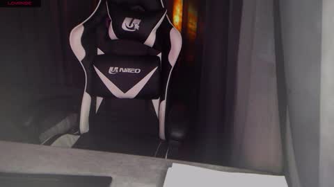 Margoo online show from 11-25-25, 02:44