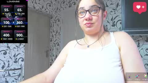 Snapshot of margosweet777 chatting on 09-10-25, 06:13 margosweet777 online show from 09-10-25, 06:13