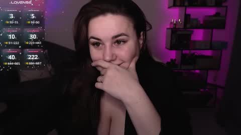 mari moore online show from 03-08-25, 02:55