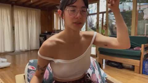 Alfonsina online show from 10-04-25, 05:00