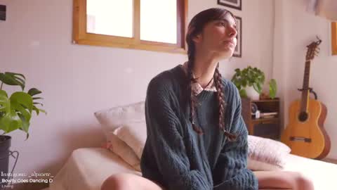 Snapshot of maria_alfonsina_ chatting on 07-17-26, 02:45 Alfonsina online show from 07-17-26, 02:45