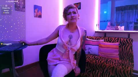 Maria fernanda online show from 09-22-25, 12:23