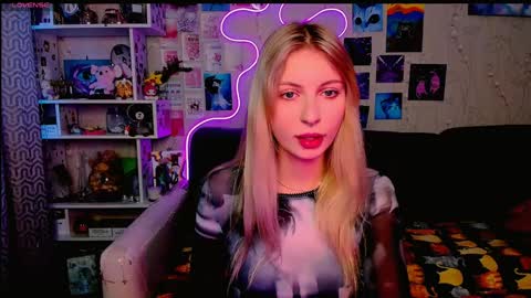 Maria online show from 12-18-24, 03:37