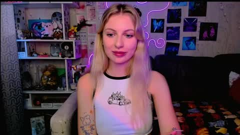 Maria online show from 12-19-24, 06:34