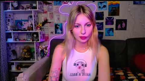 Maria online show from 12-20-24, 03:47