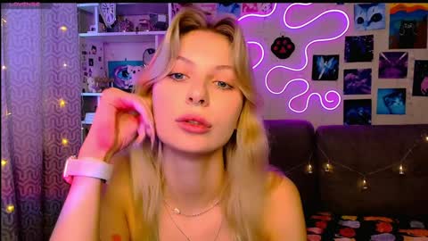 Maria online show from 12-21-24, 06:41