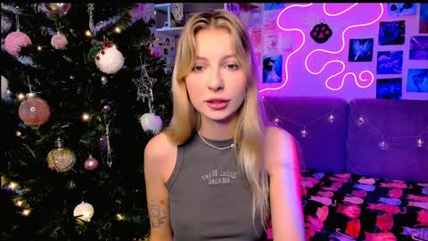 Maria online show from 12-24-24, 03:05