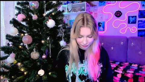 Maria online show from 12-24-24, 06:11