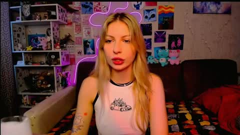 Maria online show from 01-14-25, 04:04