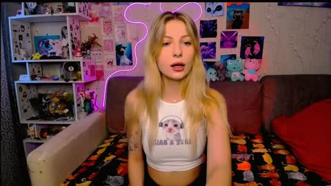 Maria online show from 01-15-25, 04:25