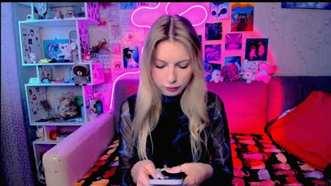 Maria online show from 01-17-25, 03:55