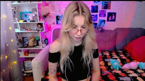 Maria online show from 01-25-25, 07:06