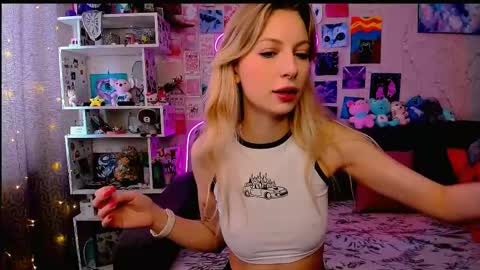 Maria online show from 02-15-25, 04:47