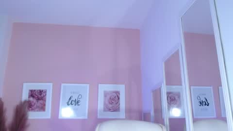 Snapshot of maria_jones chatting on 01-13-25, 12:02 Instagram soymj01 online show from 01-13-25, 12:02