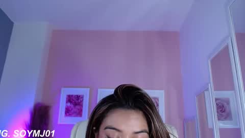 Snapshot of maria_jones chatting on 02-10-25, 04:25 Instagram soymj01 online show from 02-10-25, 04:25