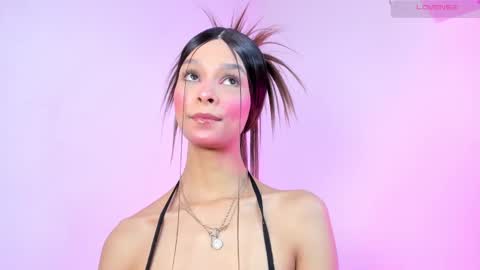 S O F I A  model independent online show from 02-25-25, 11:30