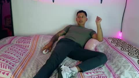 Snapshot of mariaa_paulaa chatting on 10-15-25, 04:45 Maria Paula  online show from 10-15-25, 04:45