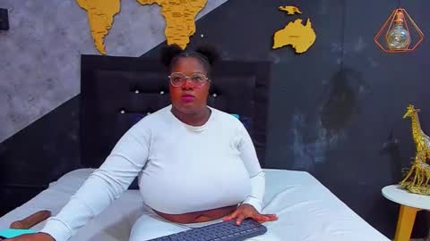  MARIAM online show from 10-18-25, 12:39