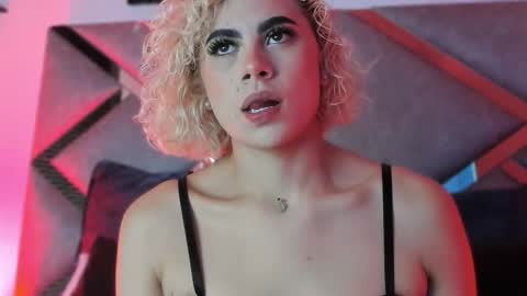 Marian online show from 03-18-26, 07:06