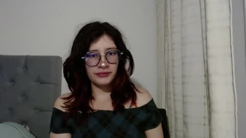 Mariana online show from 02-02-25, 06:04