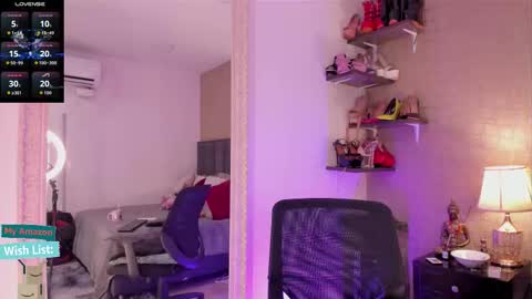 Mar y online show from 11-21-25, 03:22