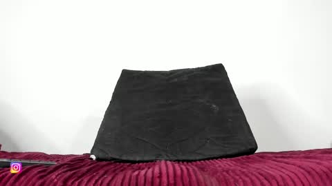 Snapshot of mariana_preciado chatting on 02-20-25, 10:26 Mariana Preciado online show from 02-20-25, 10:26