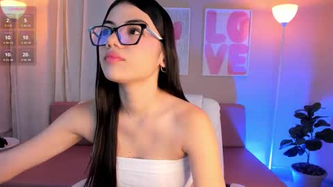 Mariana online show from 03-16-26, 12:09