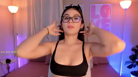 Mariana online show from 03-27-26, 12:16