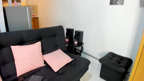 Snapshot of marianagomez__ chatting on 11-16-25, 11:16 Mariana online show from 11-16-25, 11:16