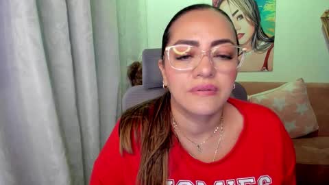 Mariana Lopez online show from 11-14-25, 01:15