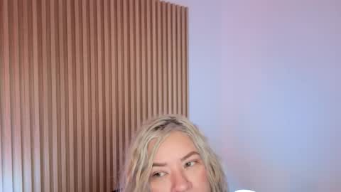 Marian Love  online show from 01-12-26, 10:20