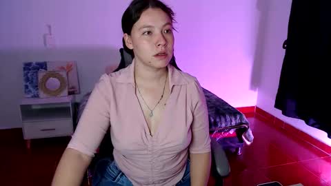 Mariana online show from 11-02-25, 09:17