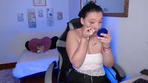 Mariana online show from 02-06-26, 06:51