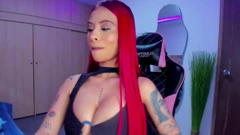 M A R I A N E online show from 11-01-25, 12:12